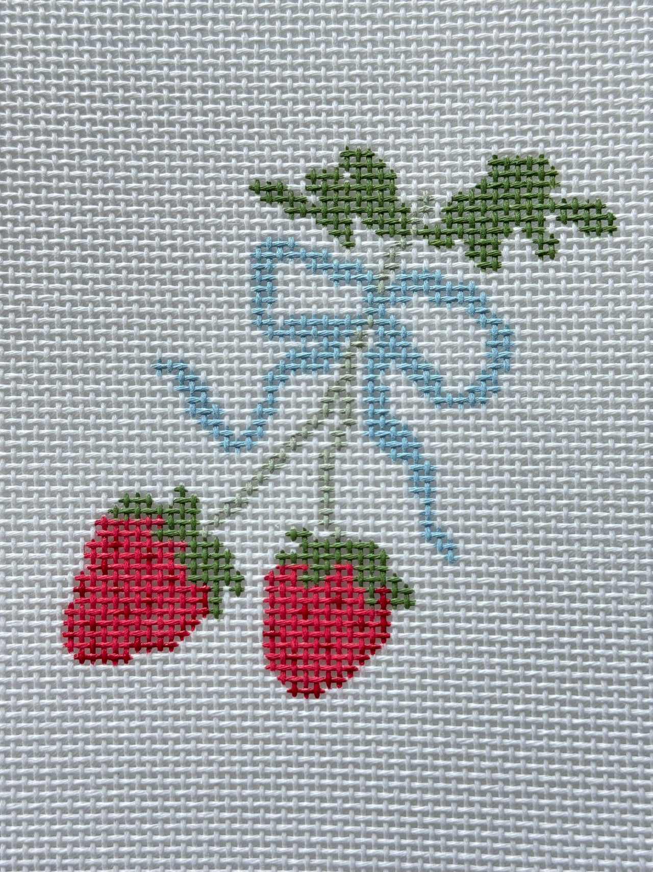 MCD35 Strawberries & Bows