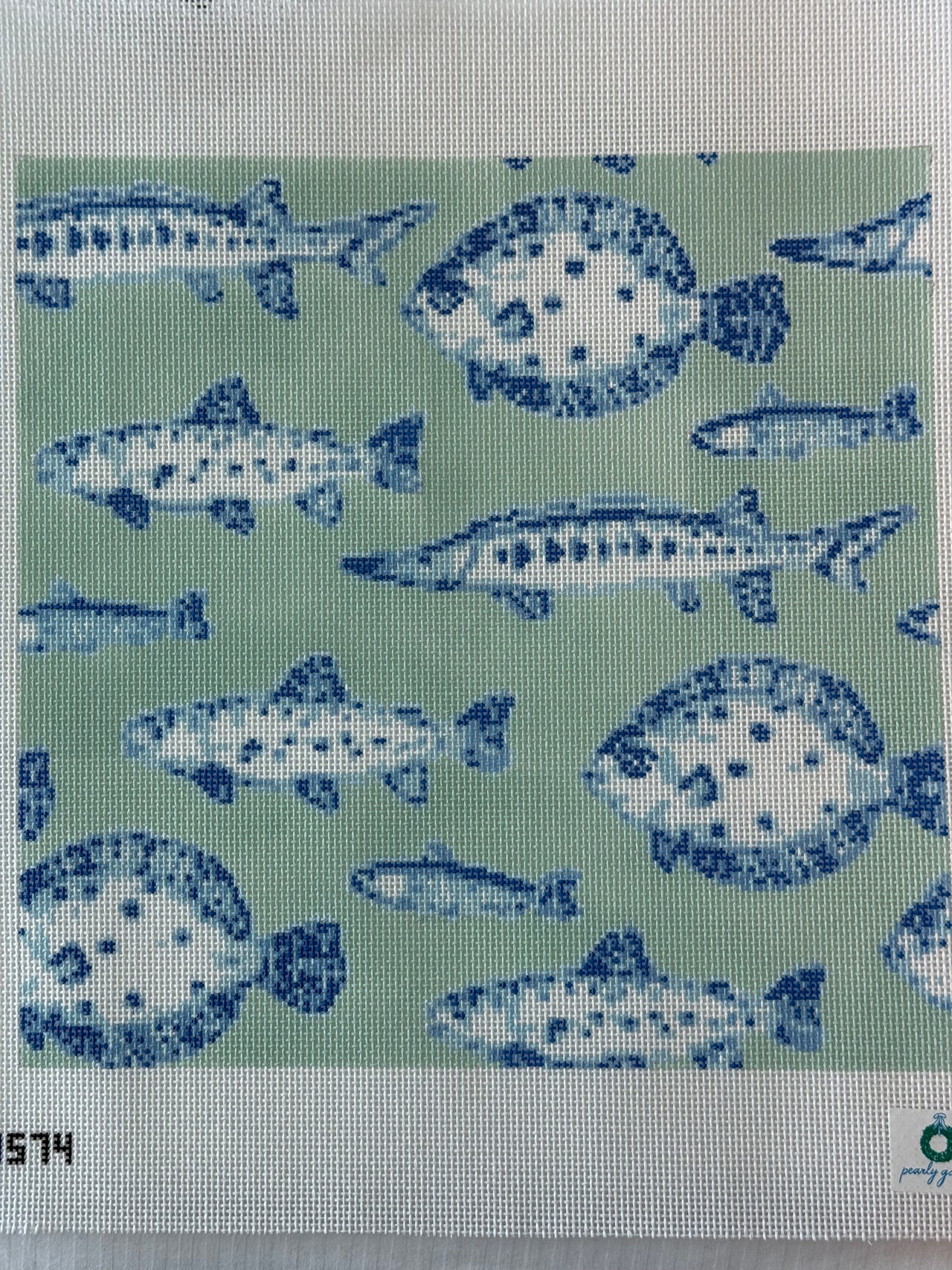 KCD4574 Fish Pillow