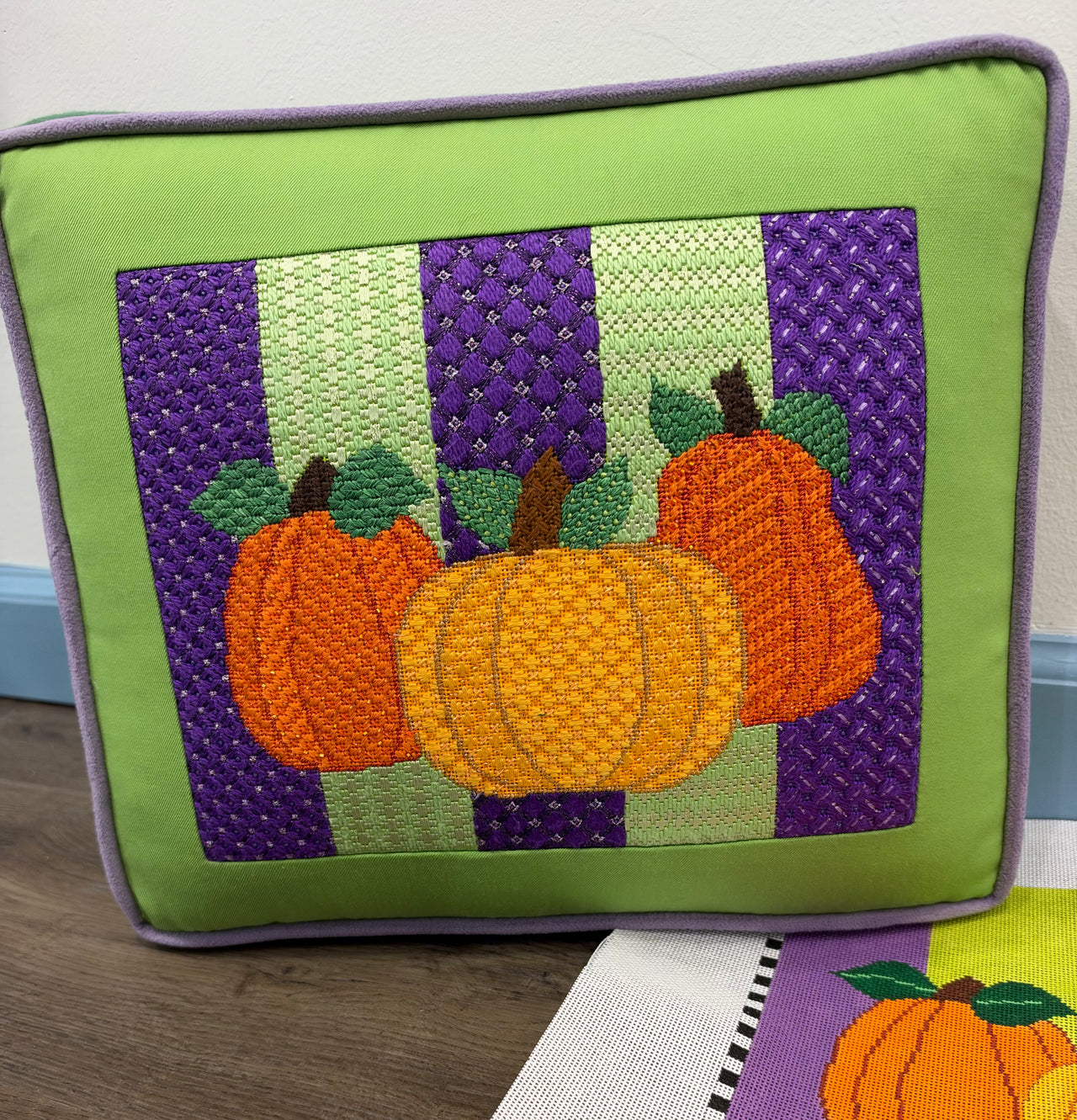 KKSG24C Pumpkin on Stripes with Stitch Guide