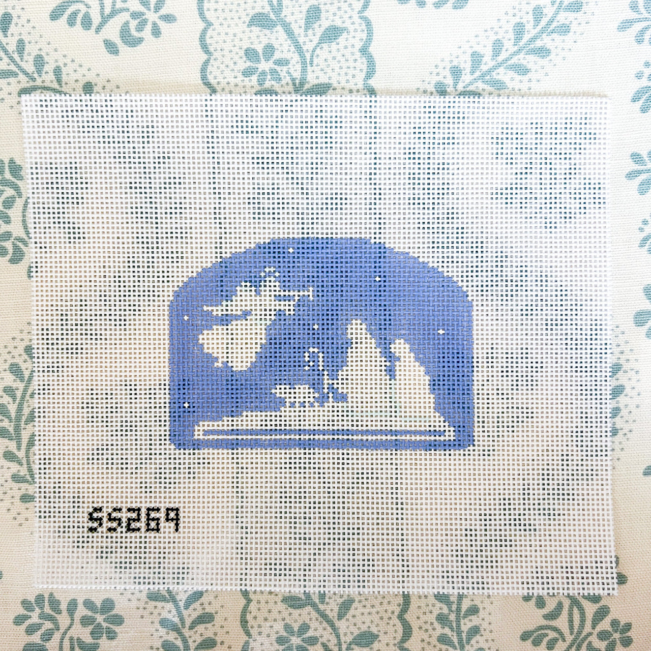 SS269 Blue and White Nativity - Shepherd and Angel