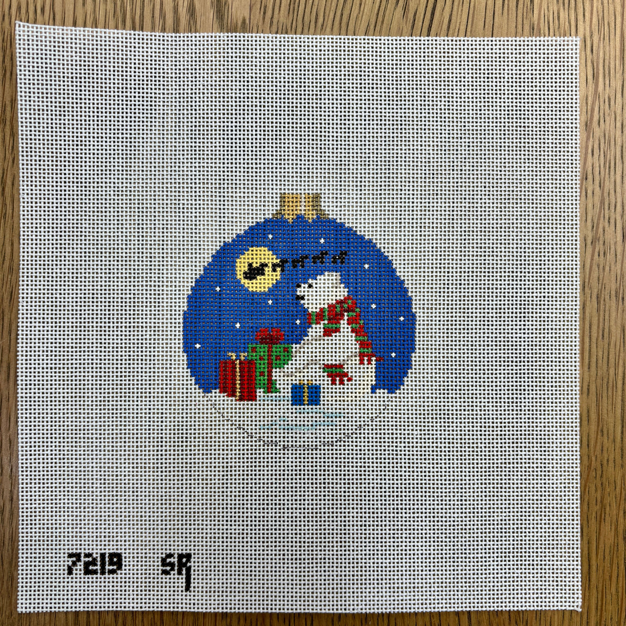 SR7219 Polar Christmas, 3.25" Round - TS