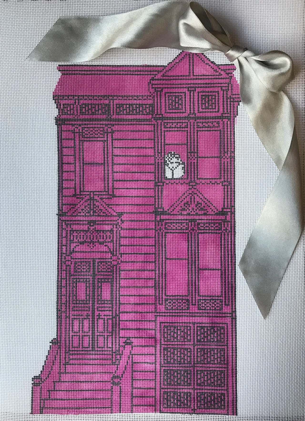 LW-2 The Pink Victorian - TS