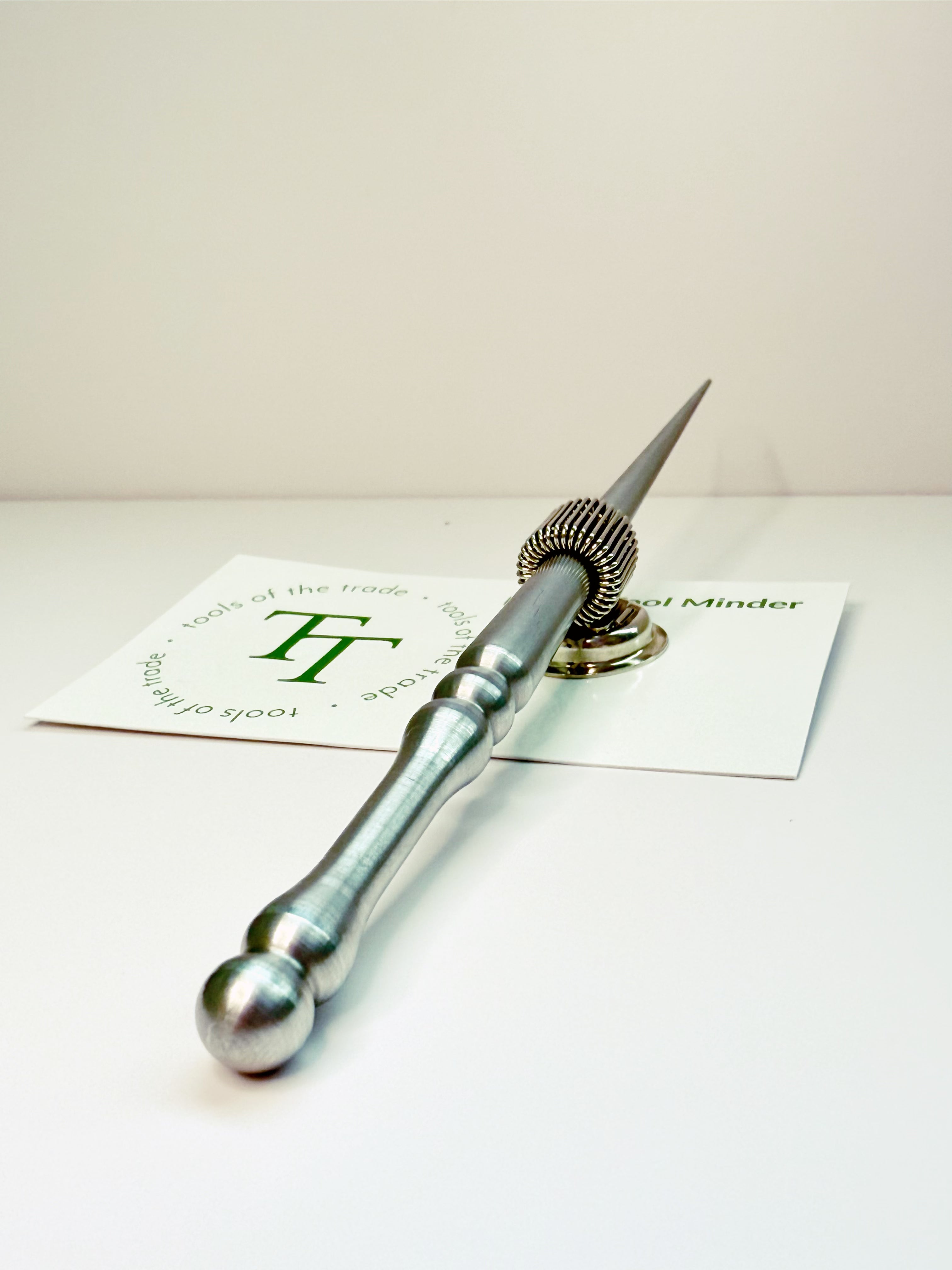 Laying Tool Minder by Tools of the Trade