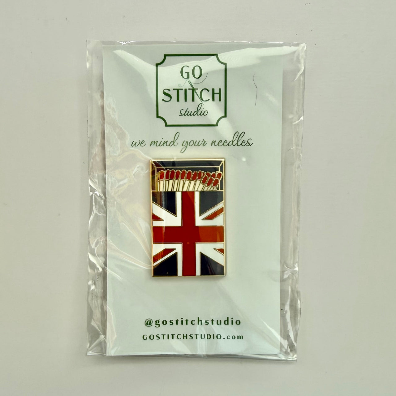 British Flag Red & Blue Matchbox Needleminder - MKT