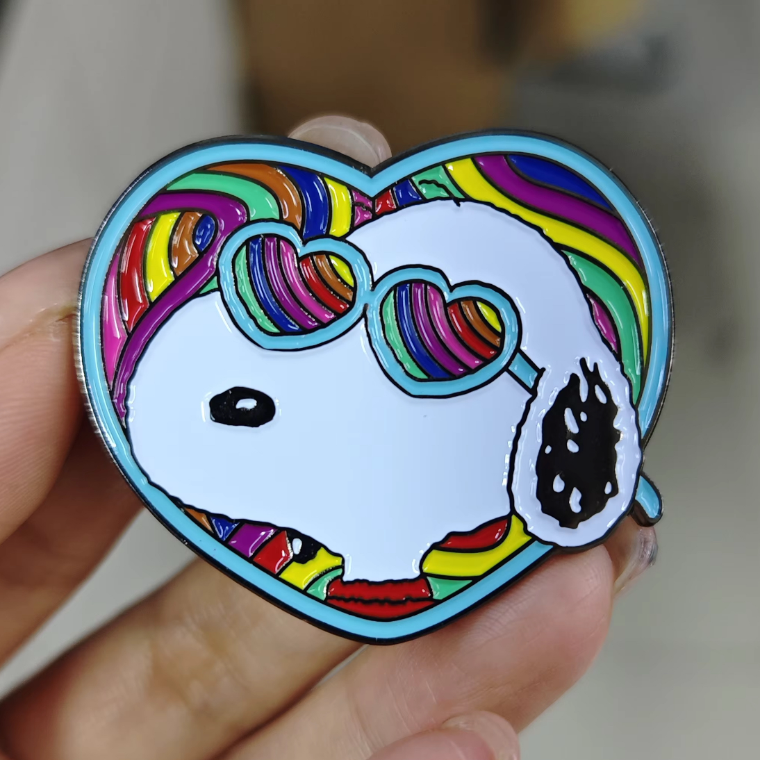 PEANUTS Groovy Snoopy Heart Needleminder - MKT2