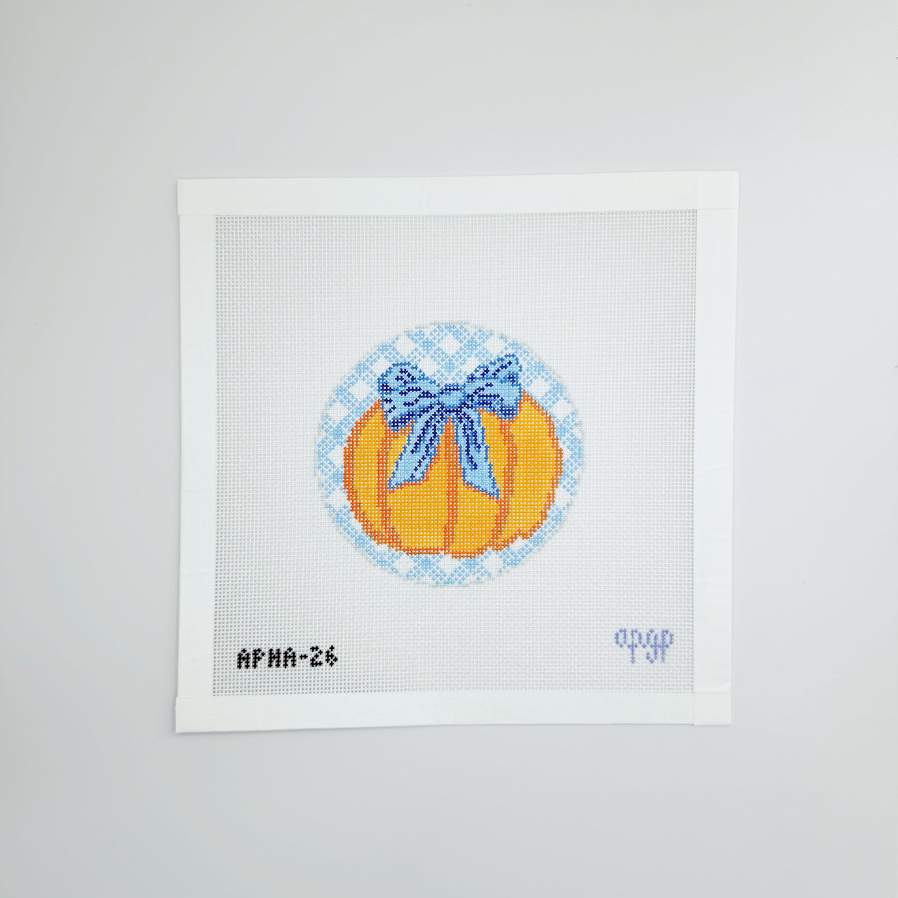 APHA26 - Gingham Pumpkin Round - Blue