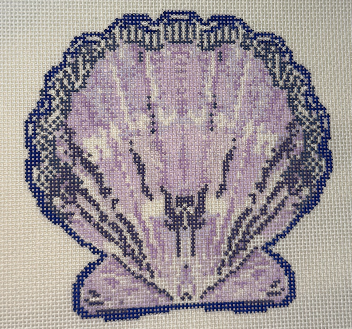 TA1042 Scallop Ornament Lavender