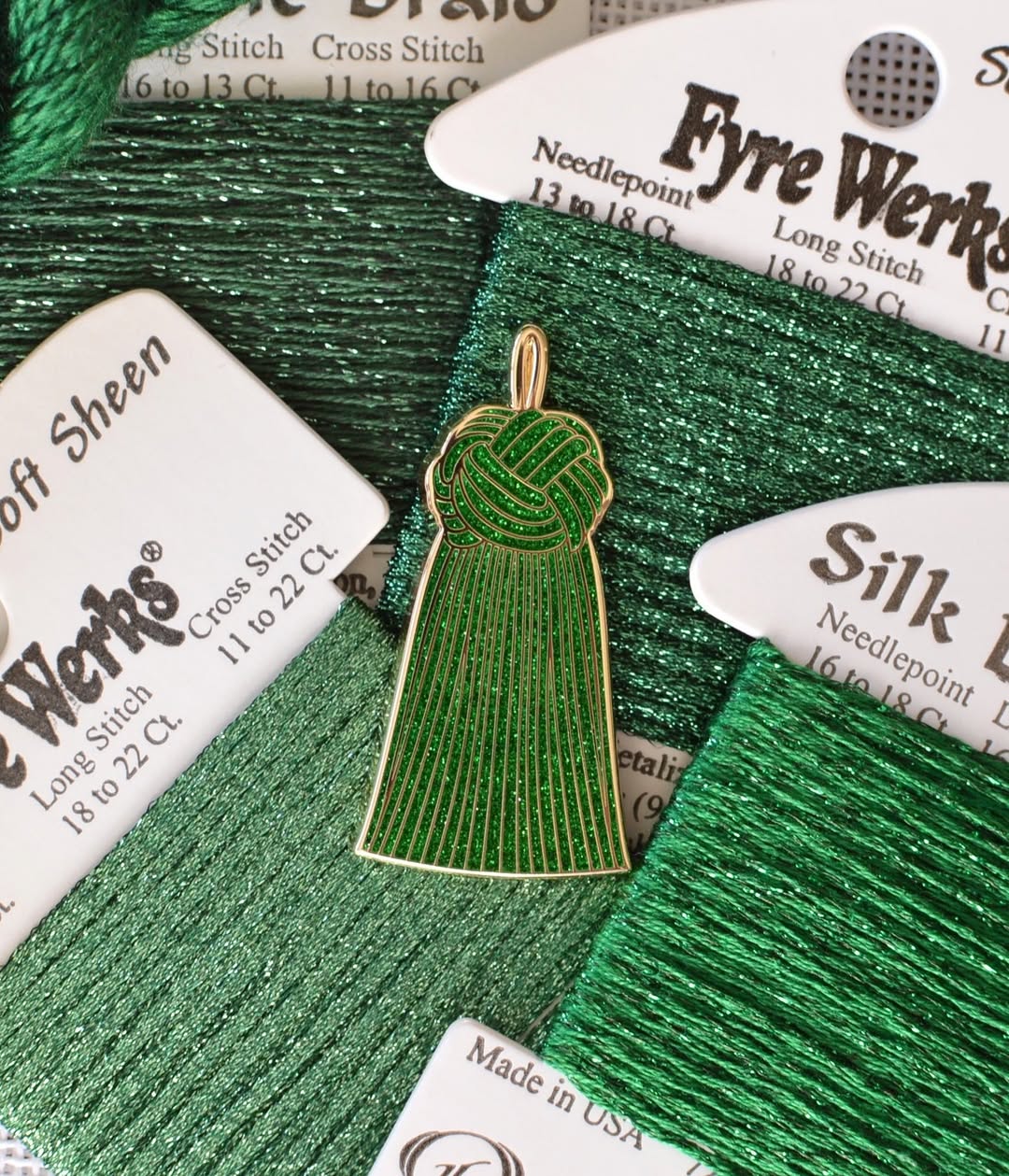 Emerald Green Glitter French Knot Tassel Needleminder