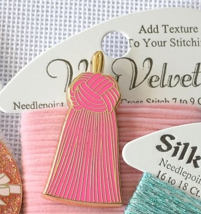 Pink French Knot Tassel Needleminder