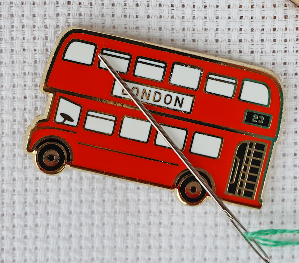 London Bus Magnetic Needle Minder