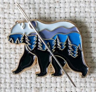 Mountain Bear Needleminder