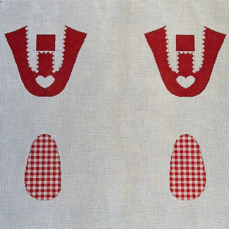 KW029 Heart Baby Booties - TS