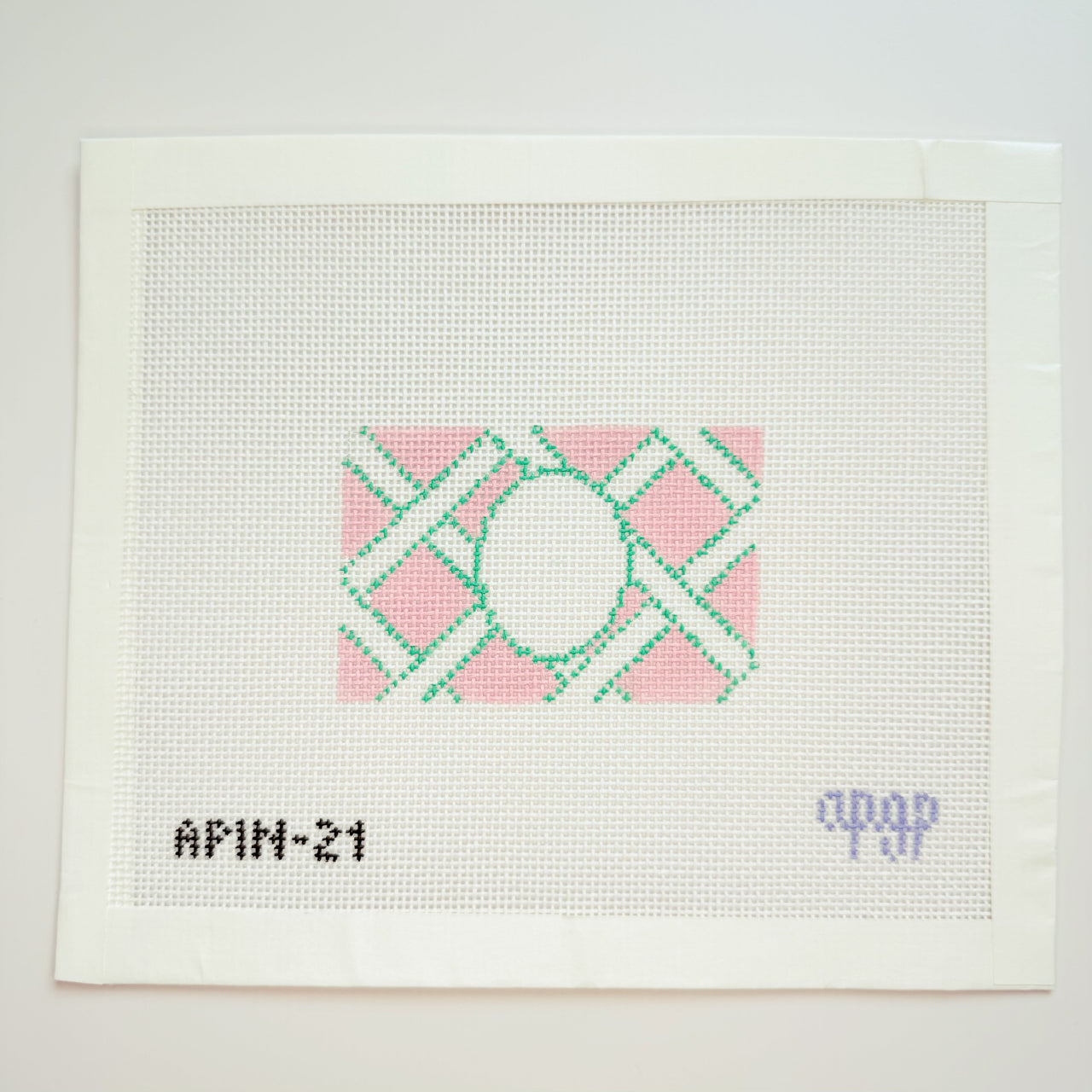 APIN21 - Pink Lattice Insert