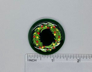 Wreath Fused Glass Needleminder