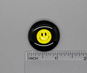 Smiley Face Fused Glass Needleminder