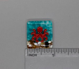 Octopus Fused Glass Needleminder
