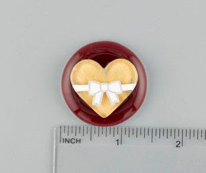 Gold Heart with Bow Fused Glass Needle Minder