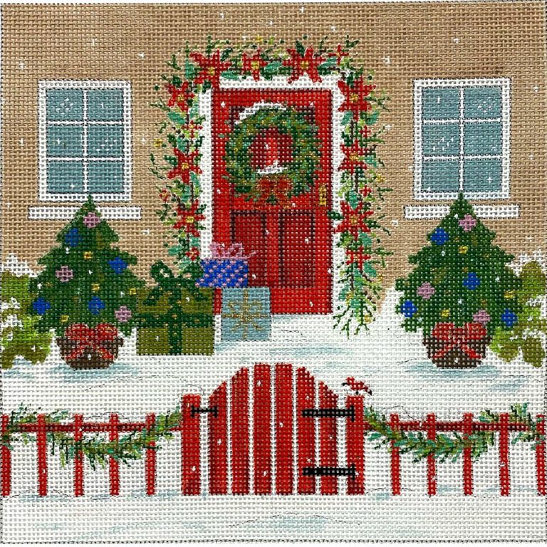 4334 Holiday House with Red Door