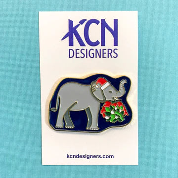 Holiday Elephant Needleminder Magnet