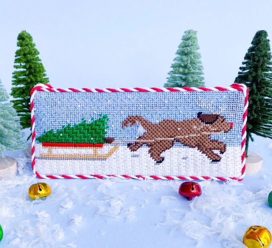 SS054 Santa's Little Helper - Chocolate Labrador with stitch guide