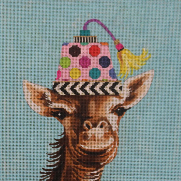 AN353 Giraffe with Hat