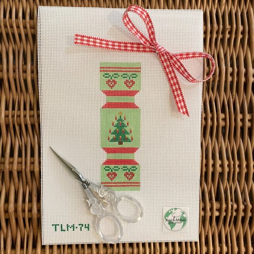 Christmas Cracker - Candlelit Tree TLM-74