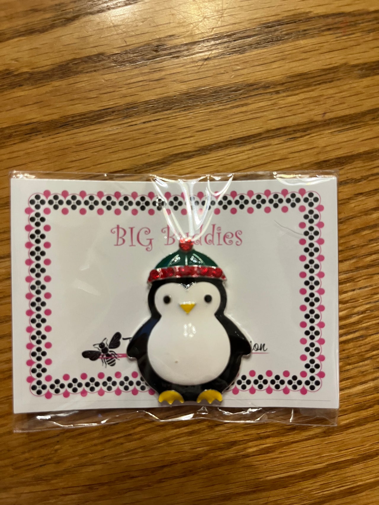 Penguin with Hat Big Buddy Needleminder Magnet