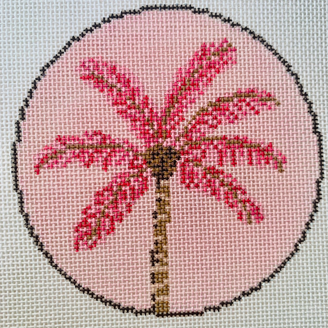 RR138 Pink Palm Tree Round