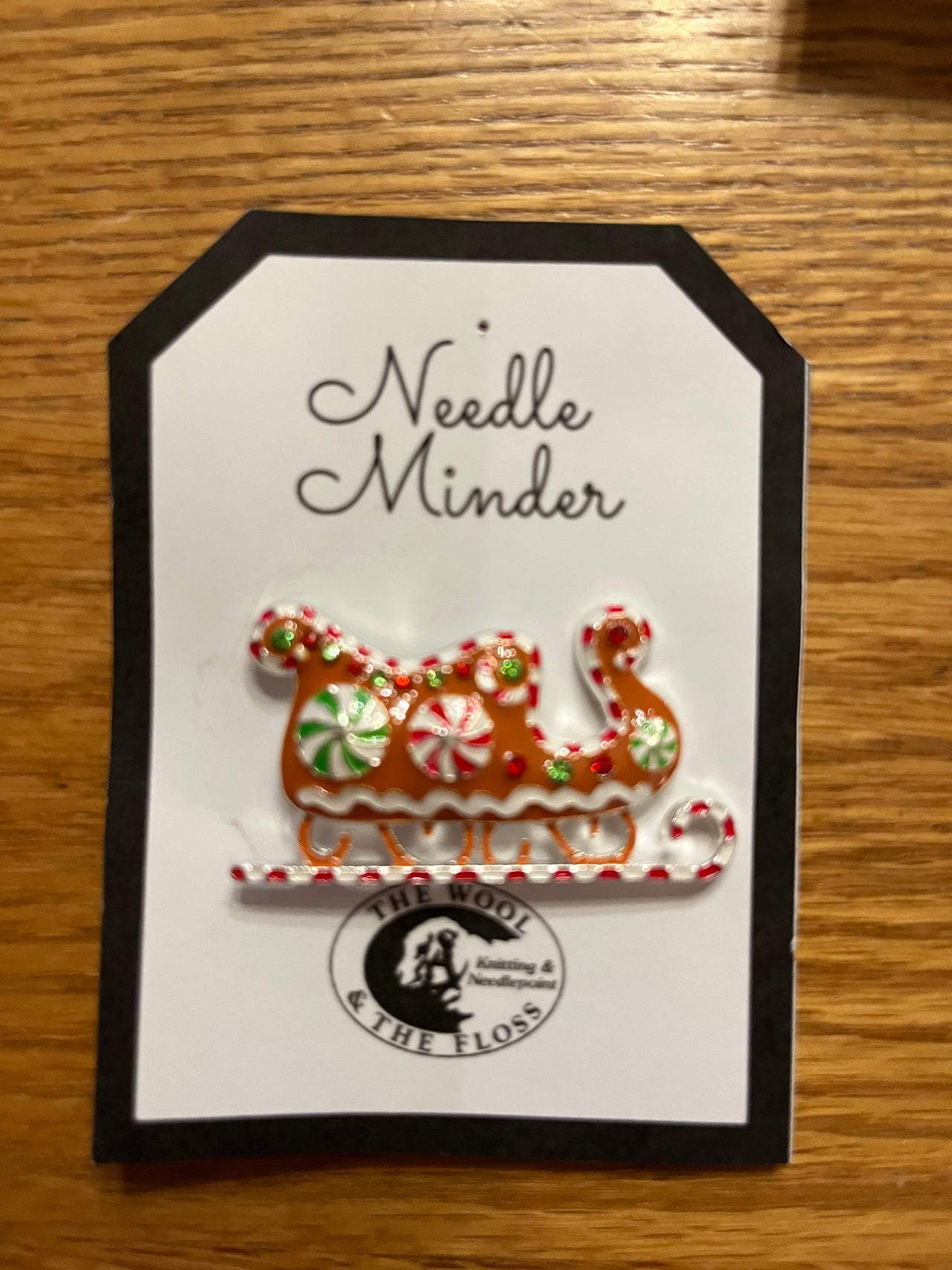 Peppermint Sleigh Needleminder