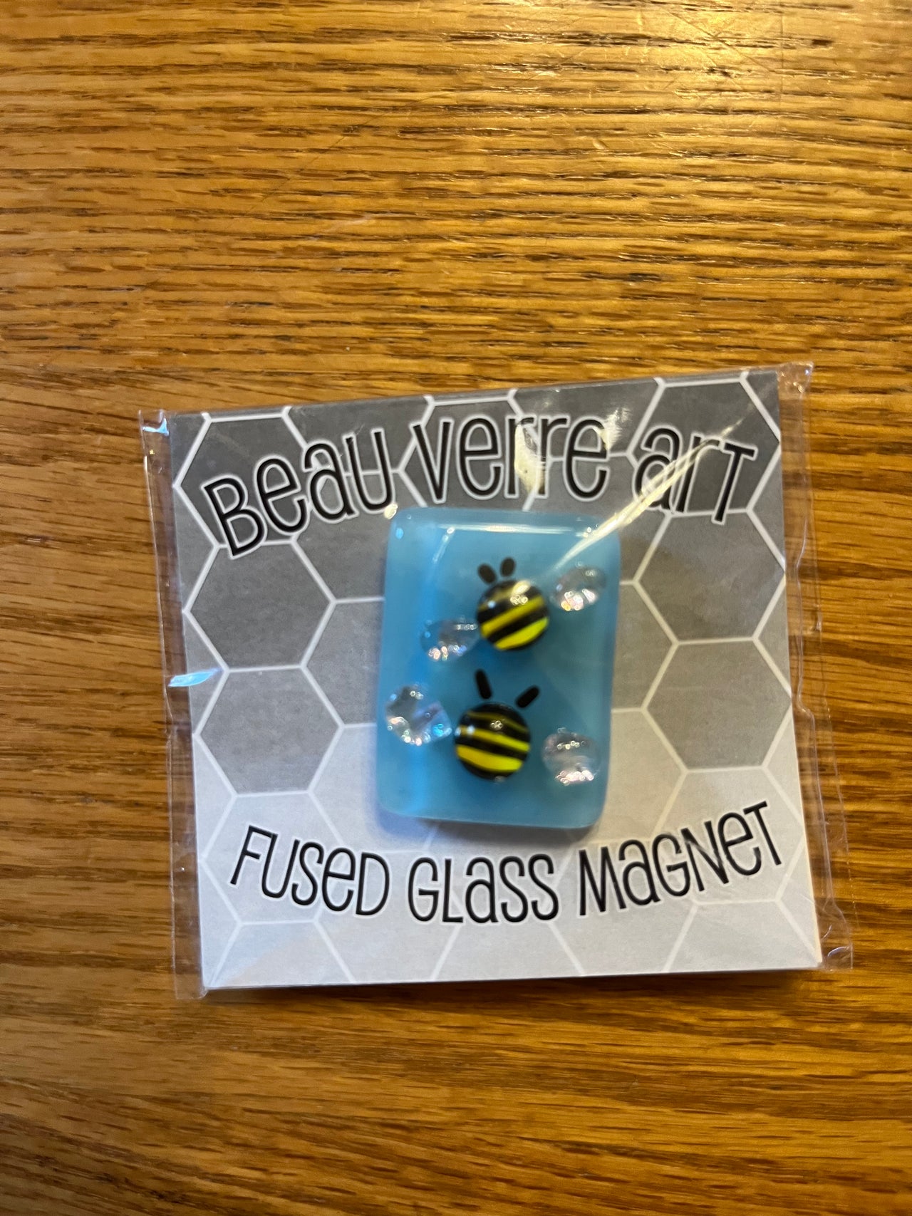2 Bees Fused Glass Needleminder